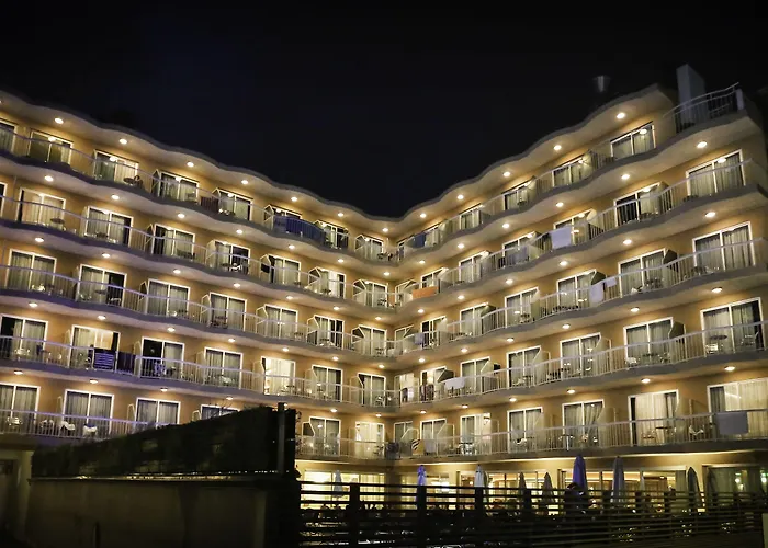 Kaktus Volga (adults Only) ホテル 4*